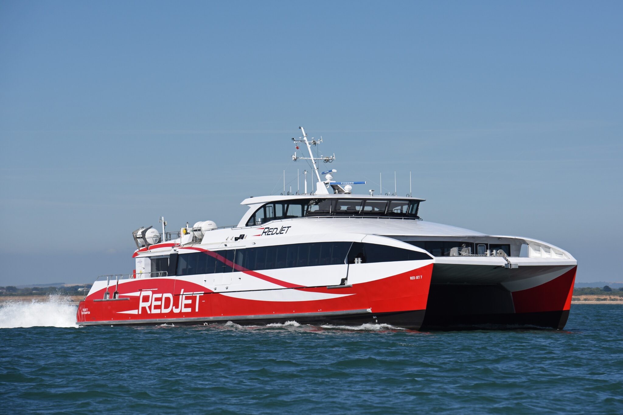 Ret Jet 7 at sea